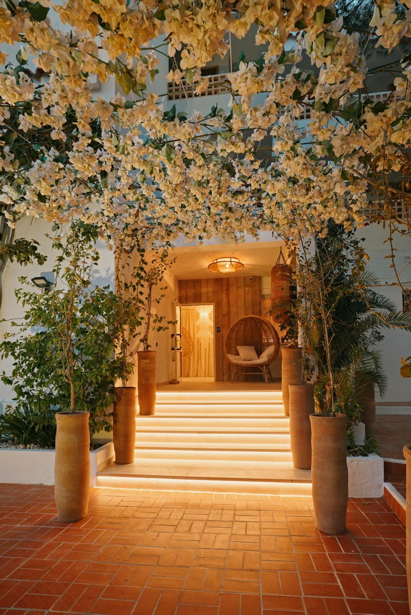 Sunset Oasis Ibiza Adults Only - New Rooms 2025 San Antonio  Ngoại thất bức ảnh