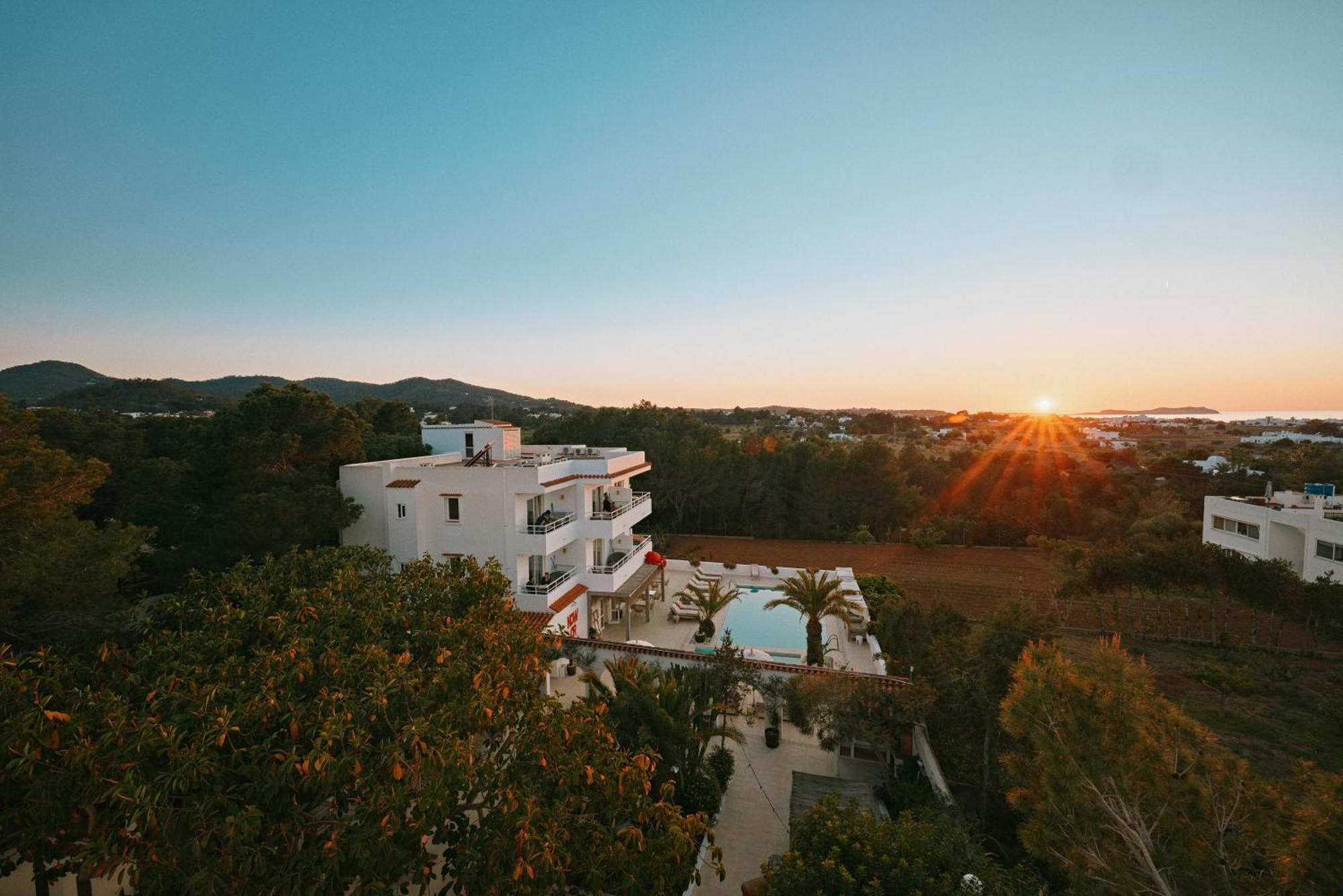 Sunset Oasis Ibiza Adults Only - New Rooms 2025 San Antonio  Ngoại thất bức ảnh